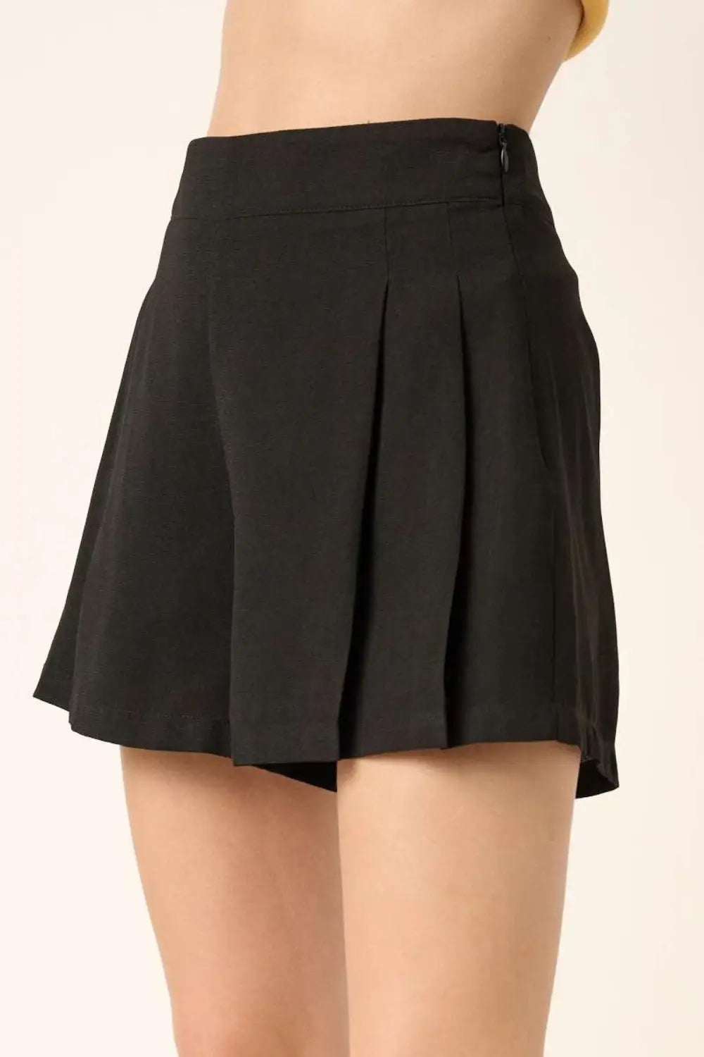 Black Invisible Zipper Shorts - Shorts