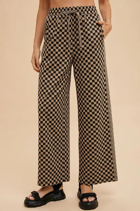 Checkered Wide Leg Camel Pants - Eclectage