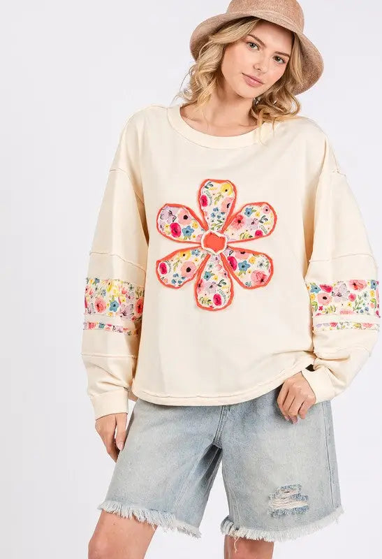 SAGE + FIG Daisy Patch Applique Long Sleeve Sweatshirt - Eclectage