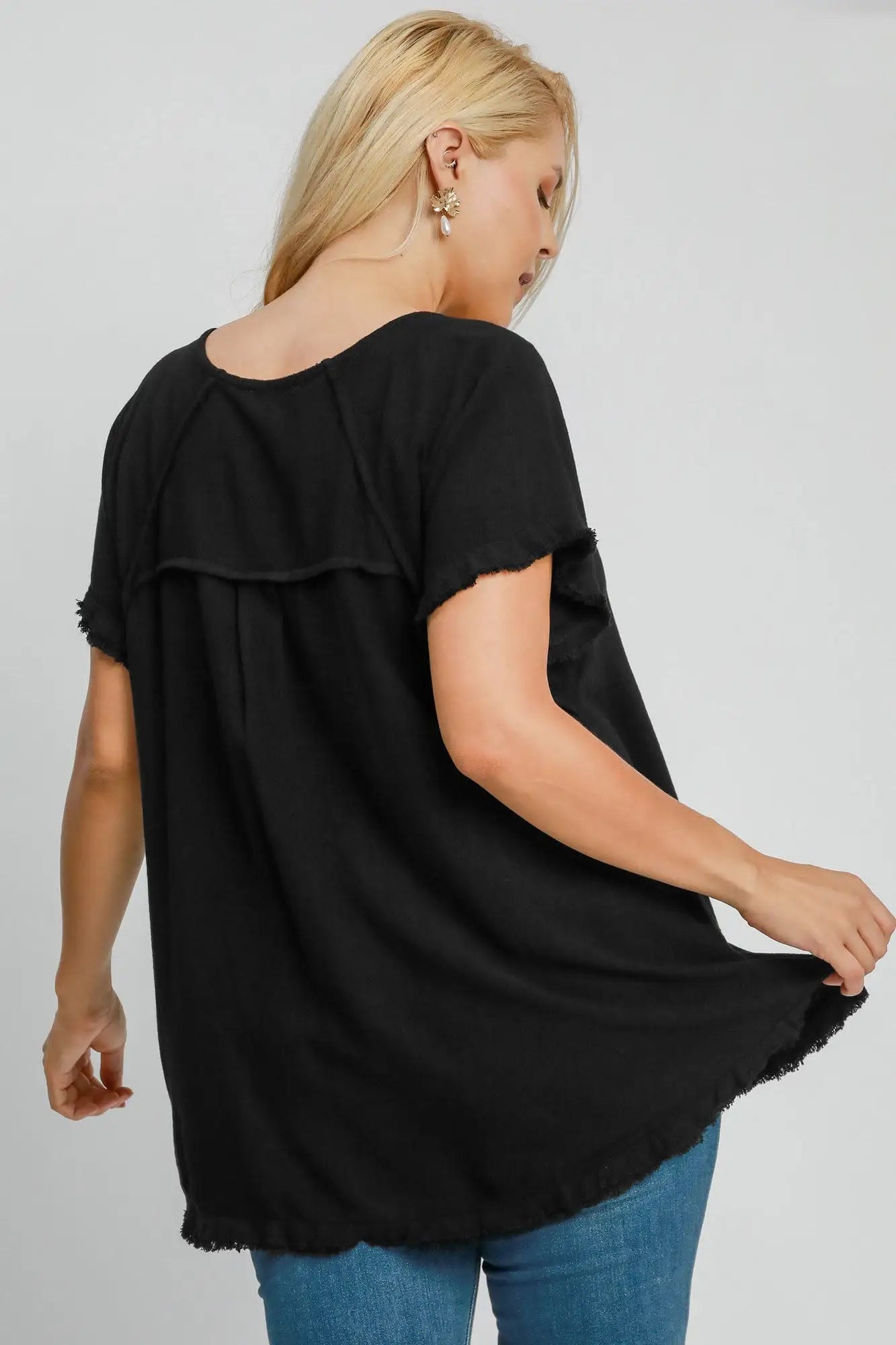 Umgee Full Size Seam Detail Linen Ruffle Fringe Edge Top Plus Size - Eclectage