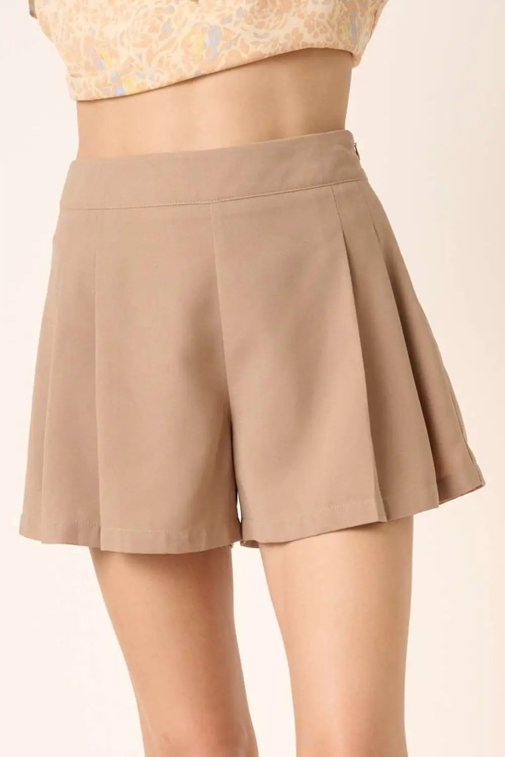 Mittoshop Side Invisible Zipper Pleated Shorts - Eclectage