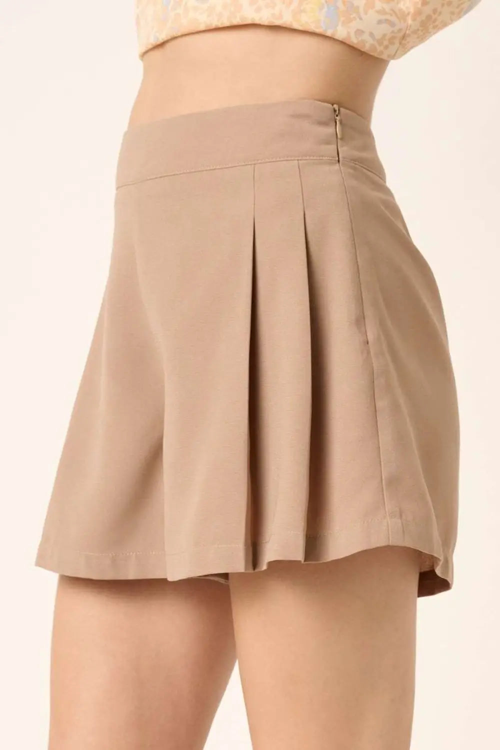 Mittoshop Side Invisible Zipper Pleated Shorts - Eclectage