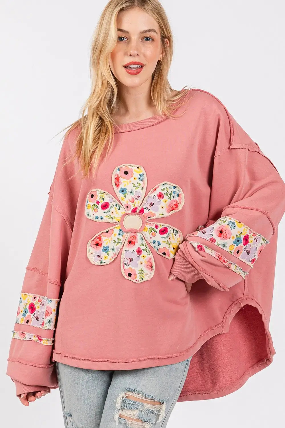 SAGE + FIG Daisy Patch Applique Long Sleeve Sweatshirt - Eclectage
