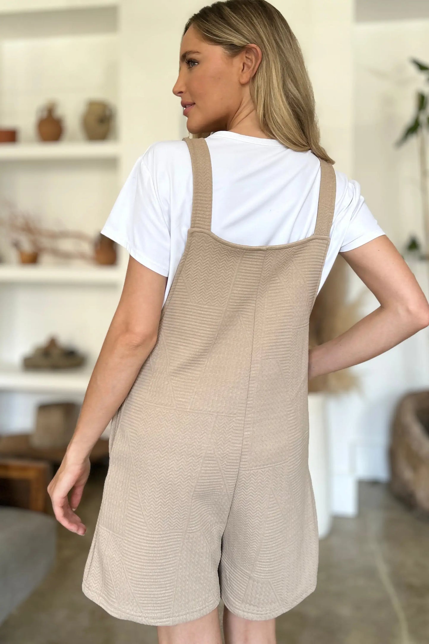 Texture Sleeveless Romper - Eclectage