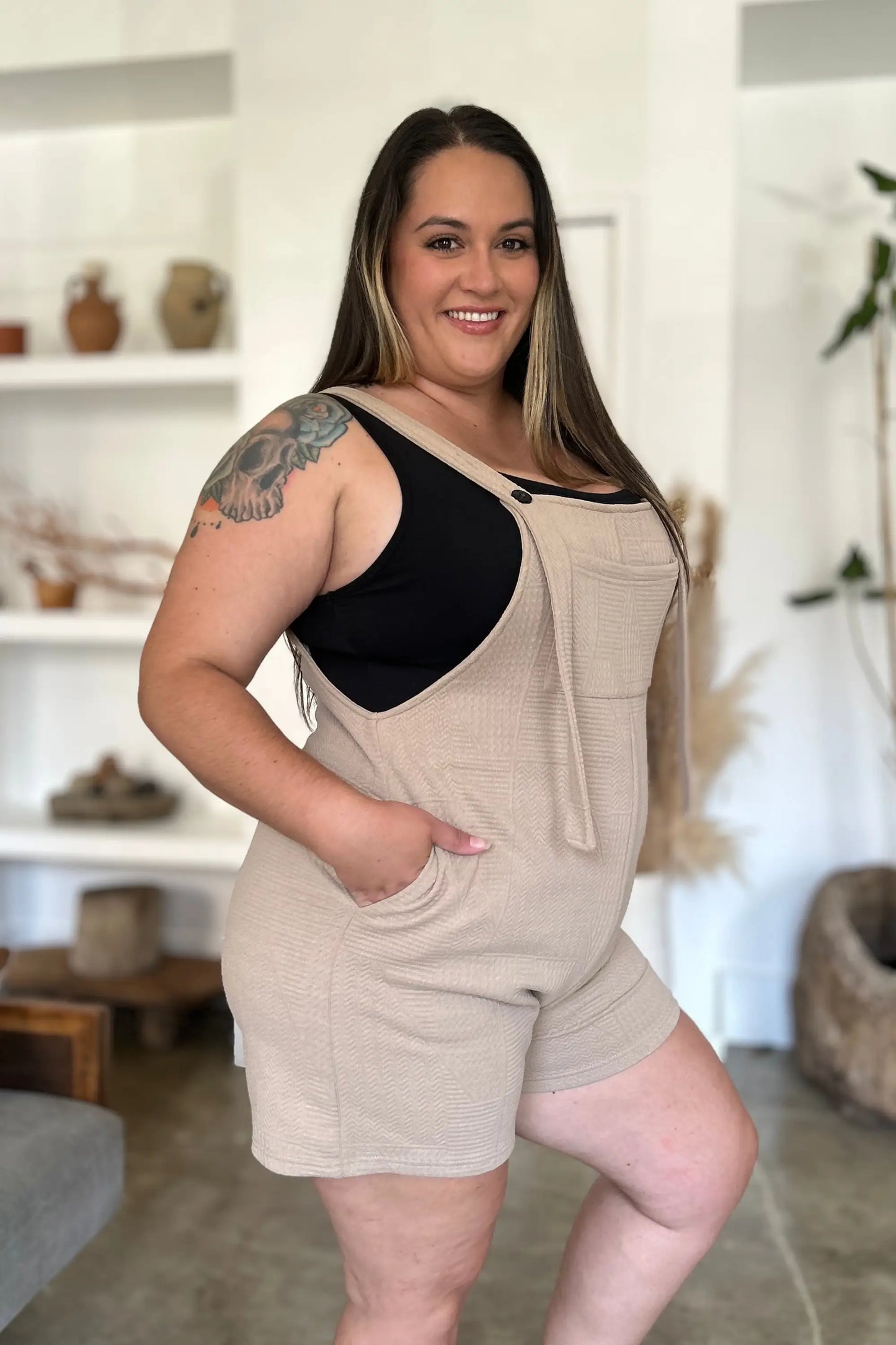 Texture Sleeveless Romper - Eclectage