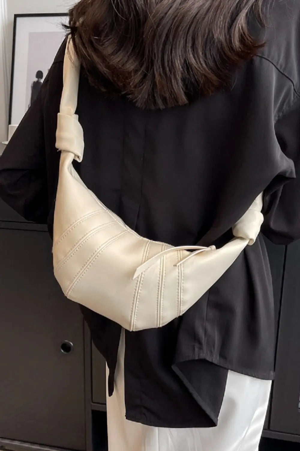 Vegan Leather Croissant Crossbody Bag - Eclectage