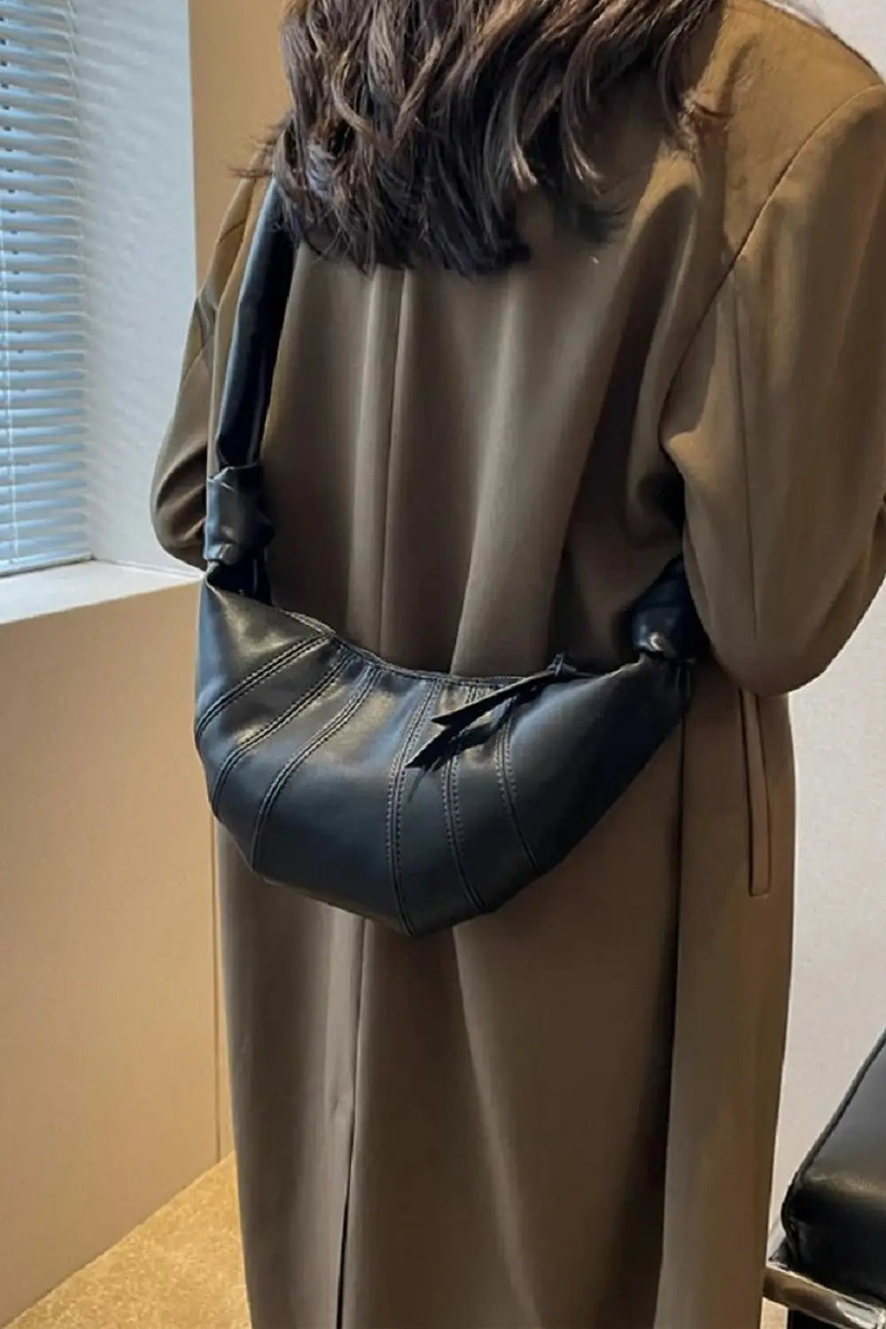Vegan Leather Croissant Crossbody Bag - Eclectage
