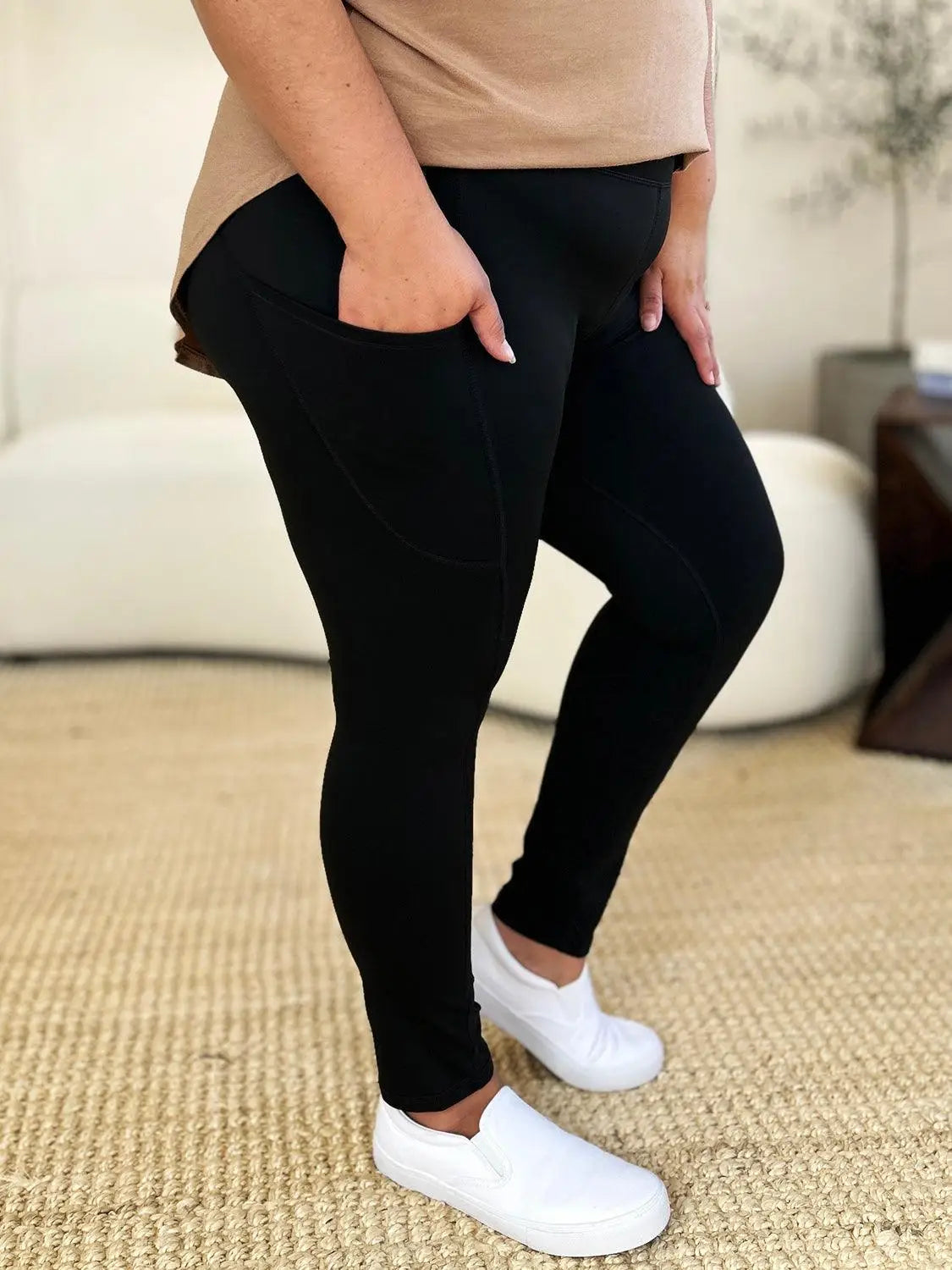 Wide Waistband Sports Leggings - Leggings