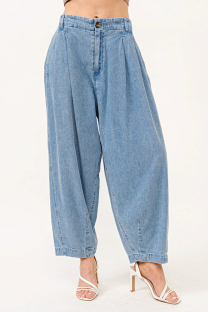 Elastic Back Pleated Baggy Jeans - Eclectage