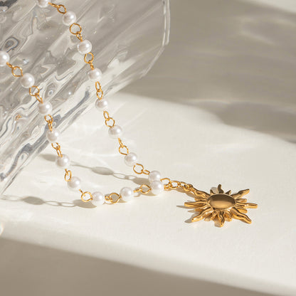 Gold-Plated Pearl Sun Necklace - Eclectage