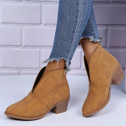 Ankle Boots with Square Heel - Eclectage