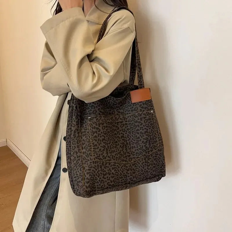 Leopard Pattern Trapeze Tote Shoulder Bag