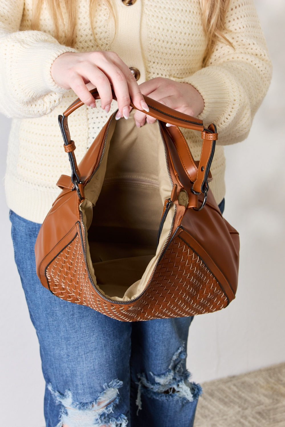 Weaved Vegan Leather Handbag - Eclectage