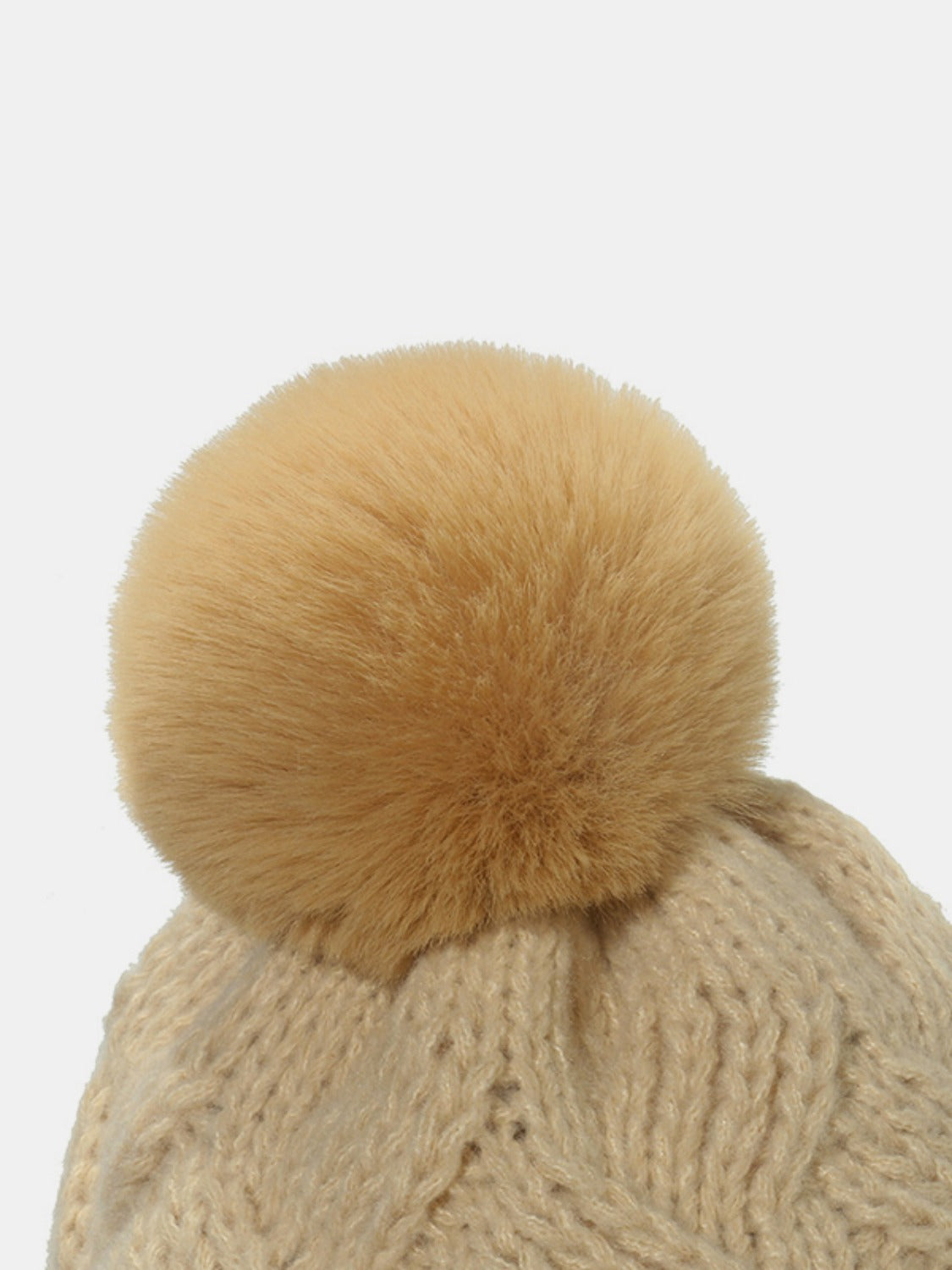 Roll Rim Cable-Knit Hat - Eclectage