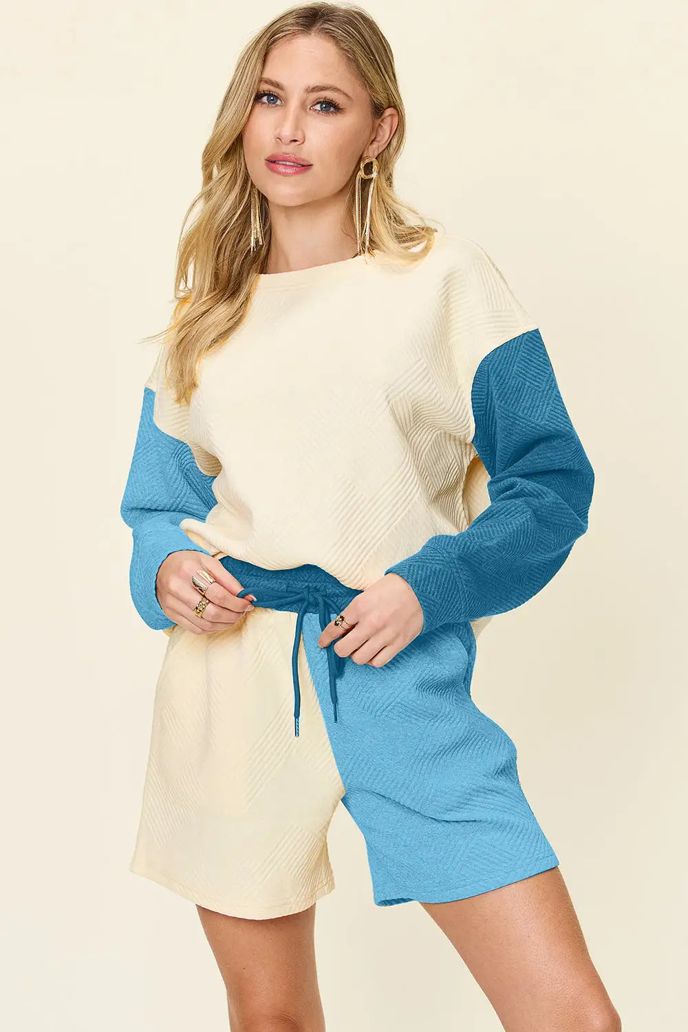 Contrast Drop Shoulder Top and Shorts Set - Eclectage