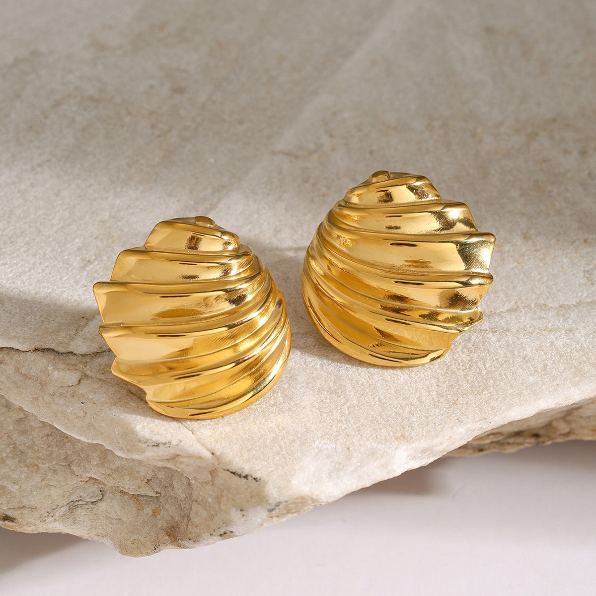 Shell Shape Stainless Steel Stud Earrings - Eclectage