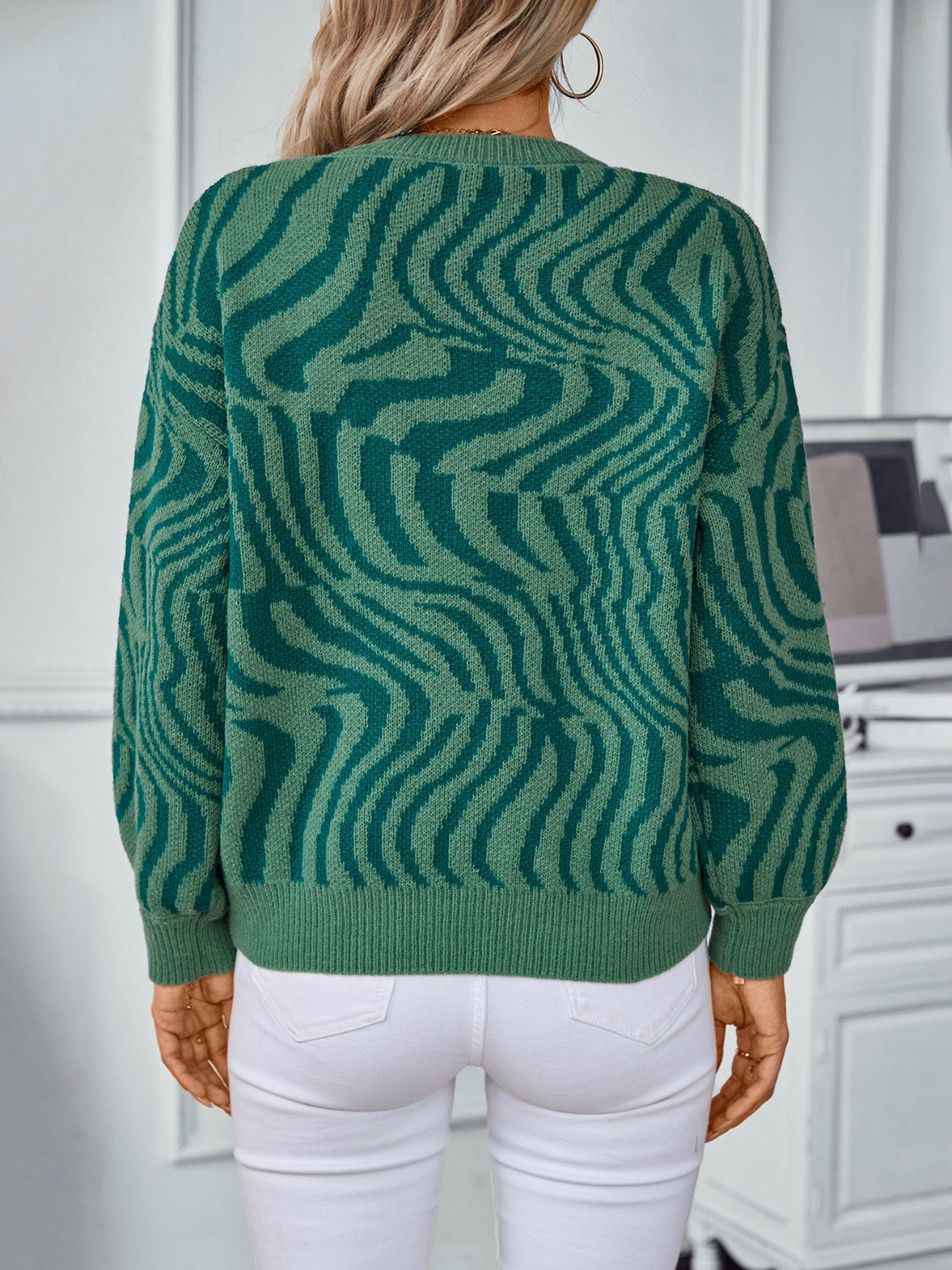 Geometric Round Neck Long Sleeve Sweater - Eclectage