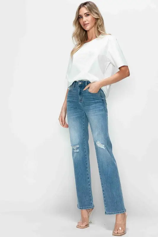 Distressed High Rise Straight Jeans - Eclectage