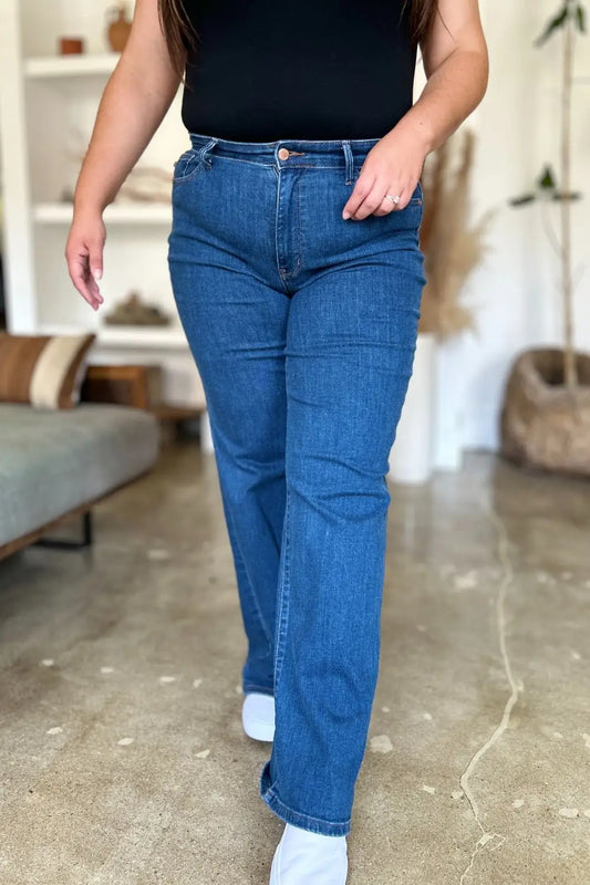 High Rise Straight Jeans - Straight Jeans
