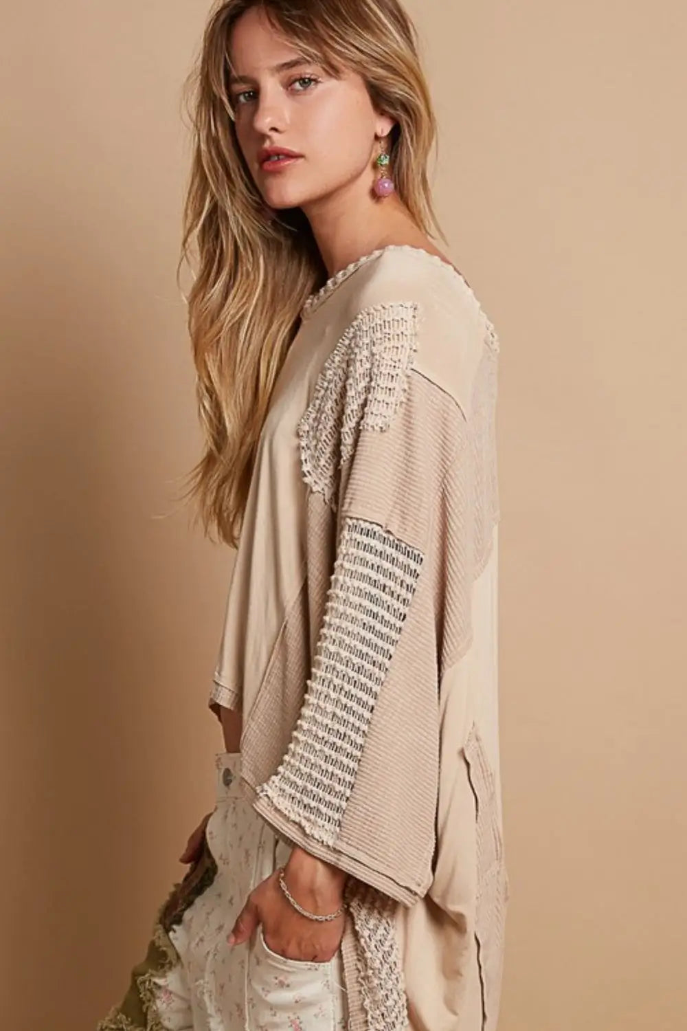 High-Low Contrast V-Neck Top - Eclectage