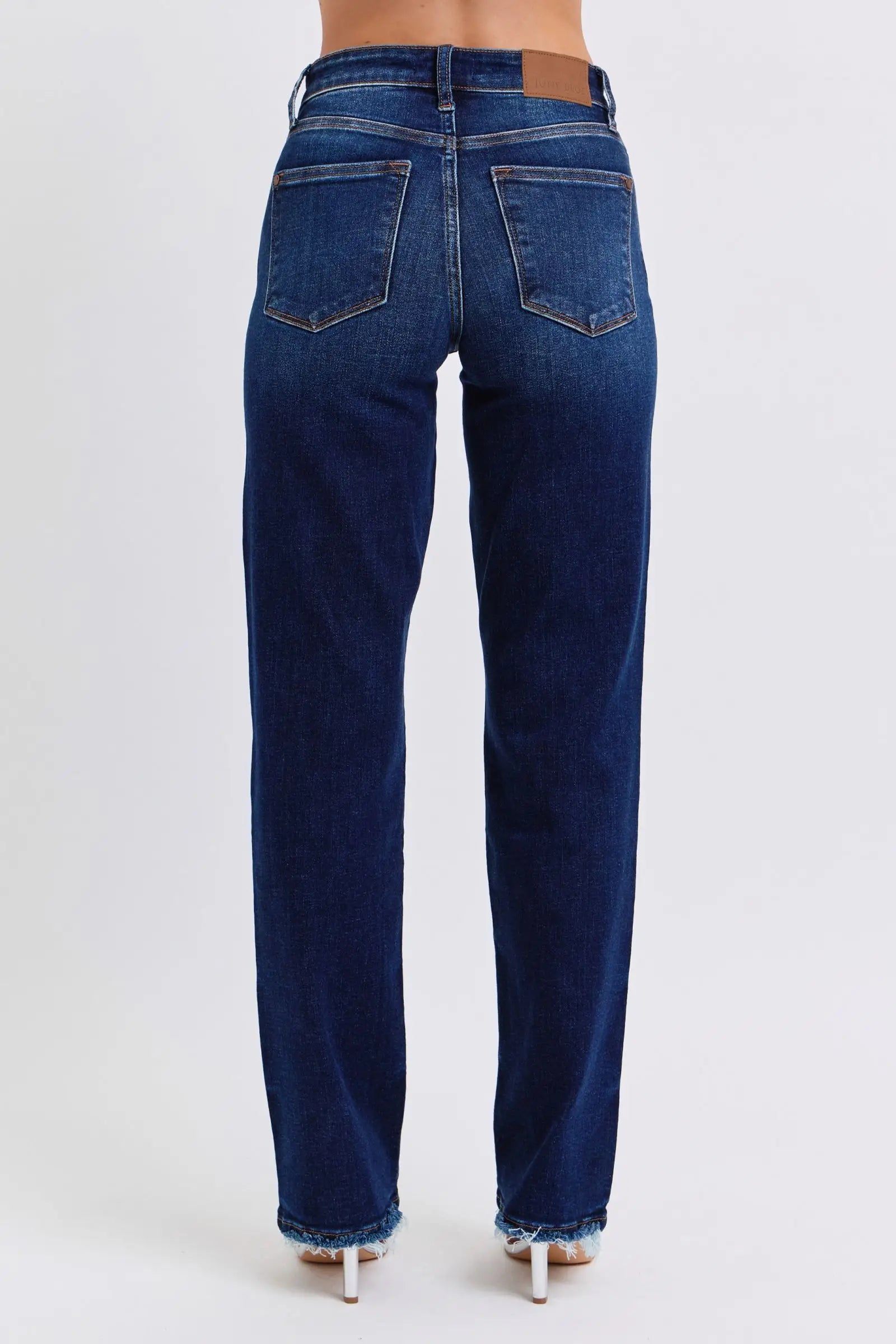 Raw Hem Straight Leg Jeans - Eclectage