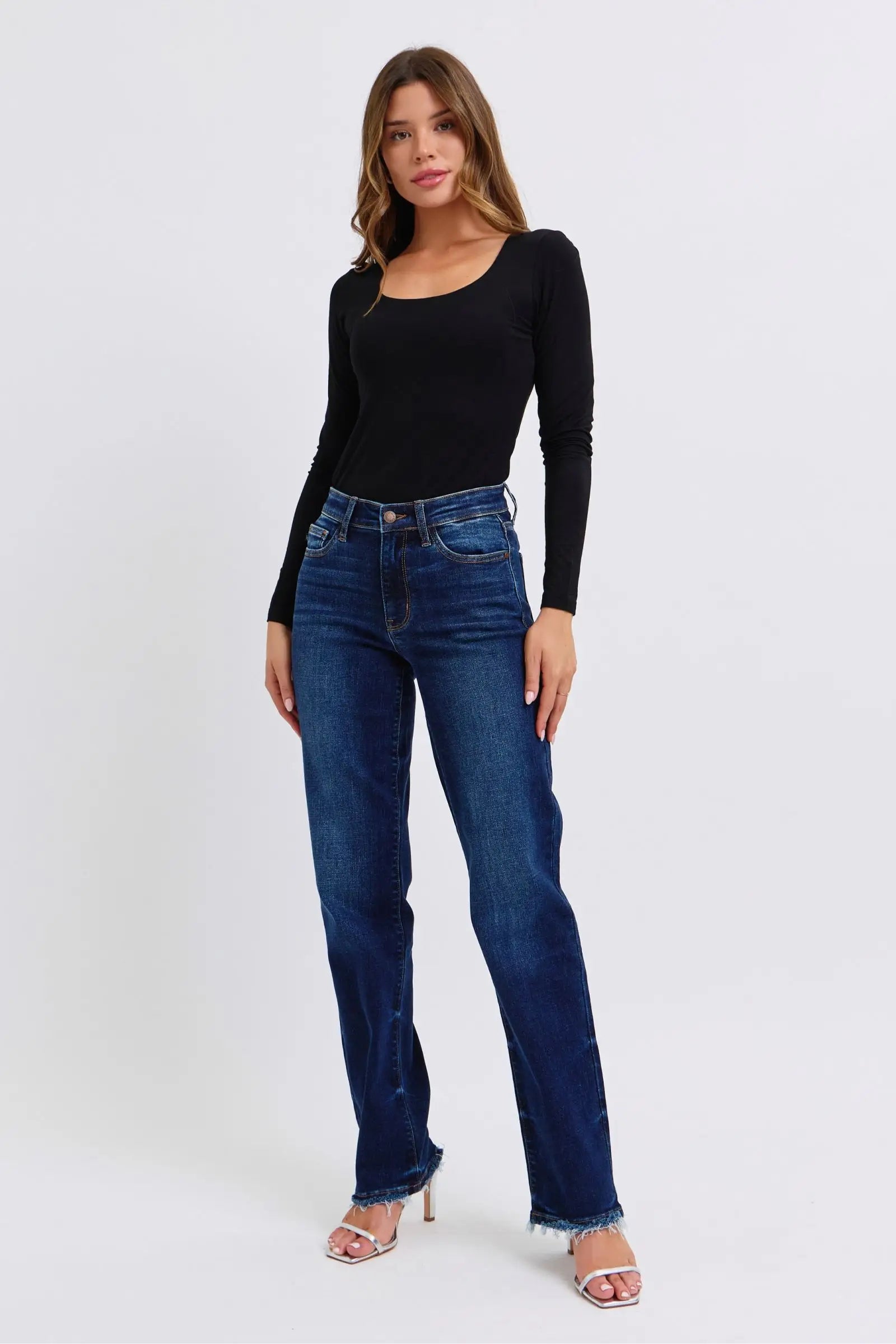 Raw Hem Straight Leg Jeans - Eclectage