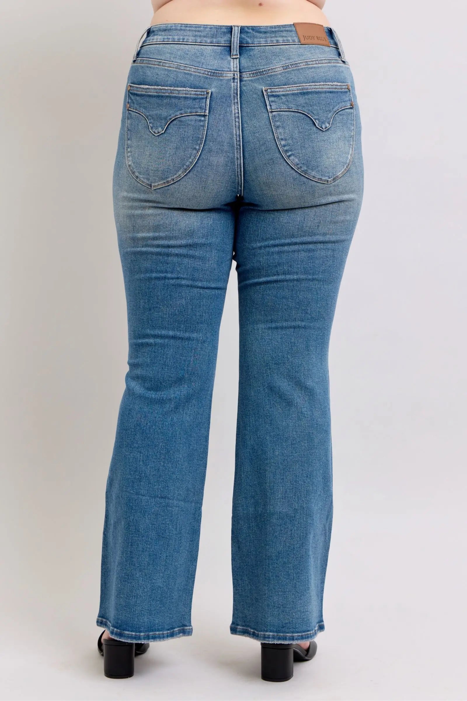 Tummy Control Vintage Wash Jeans - Eclectage
