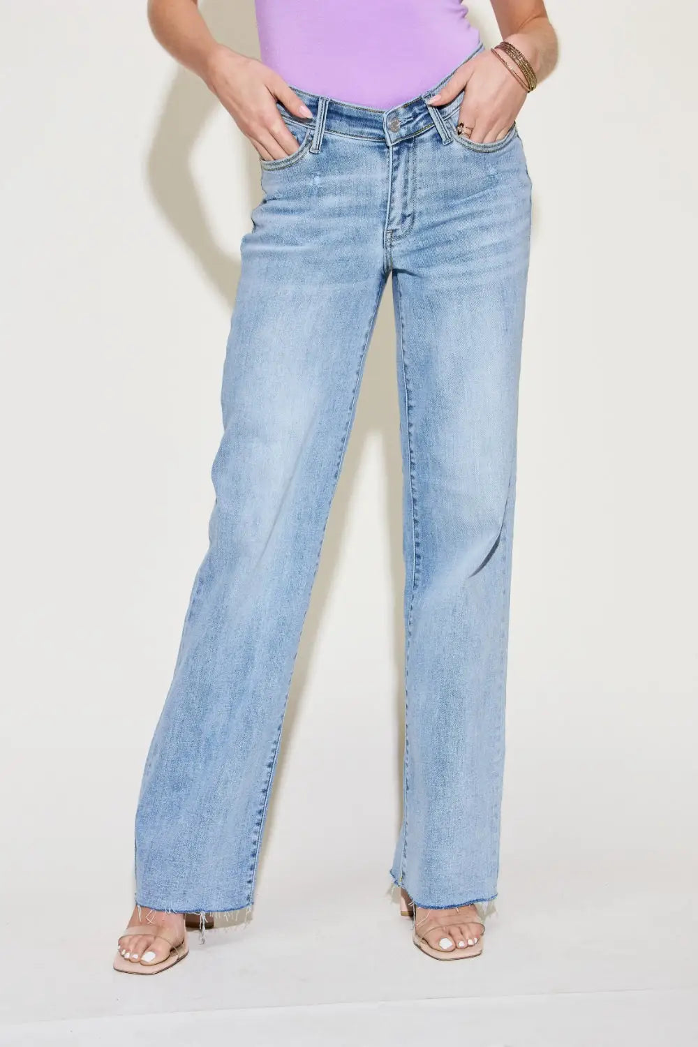 Judy Blue Full Size V Front Waistband Straight Jeans - Eclectage