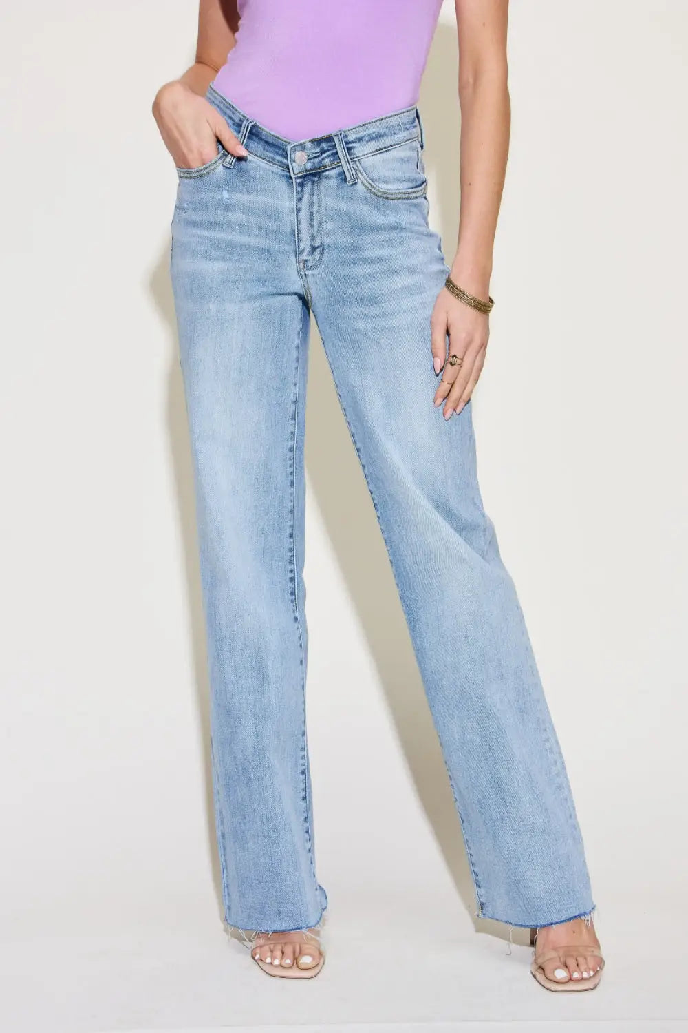 Judy Blue Full Size V Front Waistband Straight Jeans - Eclectage