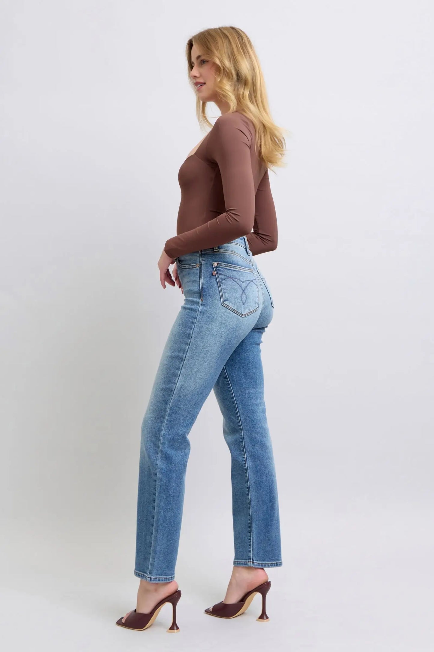 Vintage Wash Thermal Straight Jeans - Eclectage