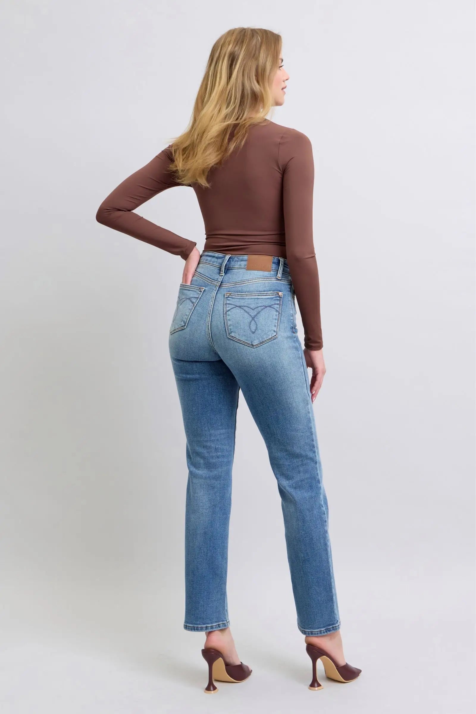 Vintage Wash Thermal Straight Jeans - Eclectage
