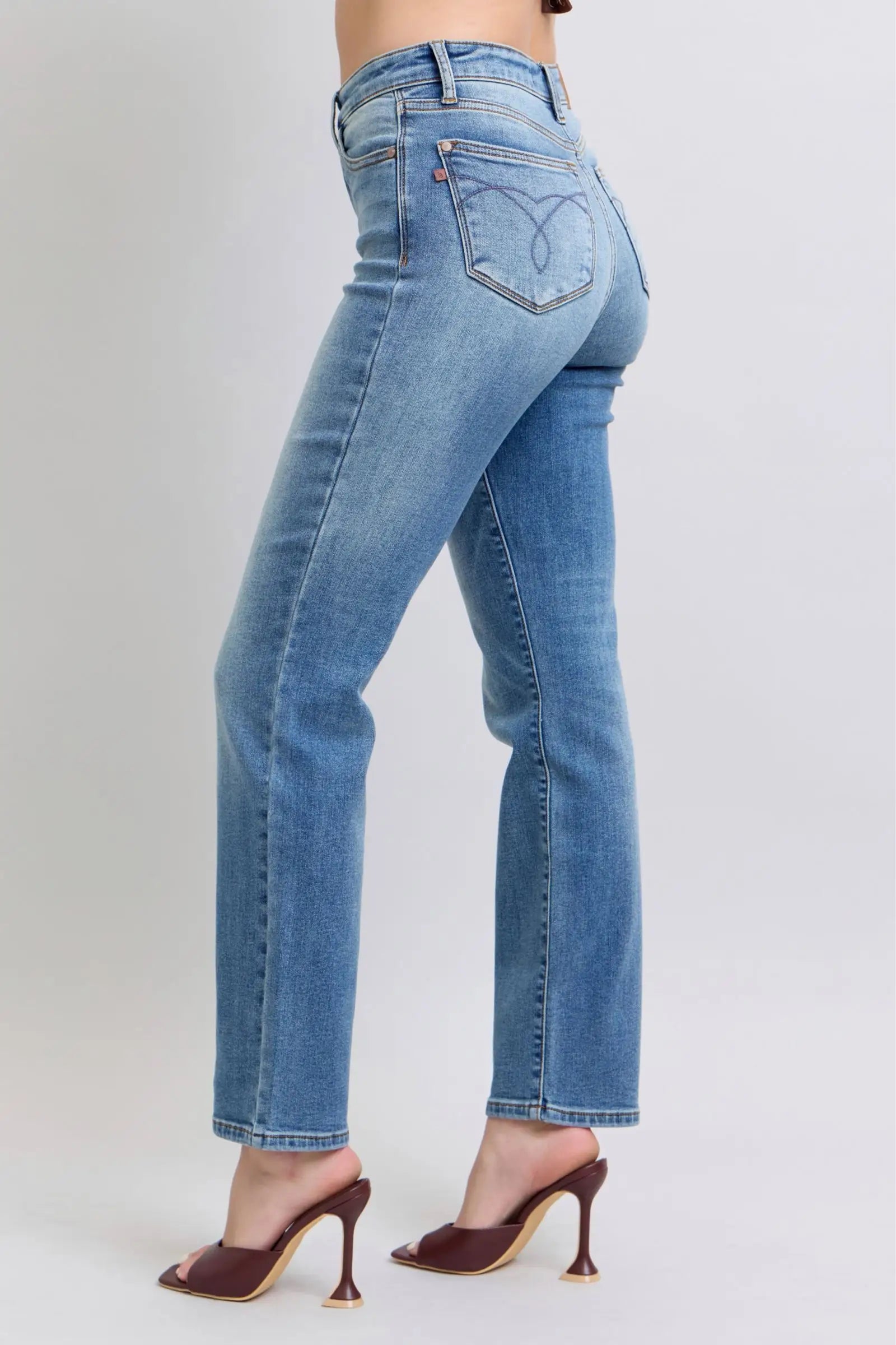 Vintage Wash Thermal Straight Jeans - Eclectage