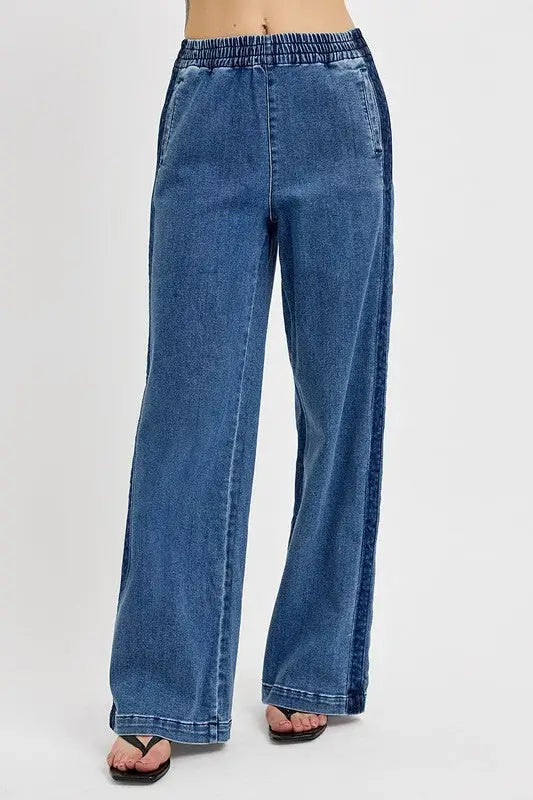 Wide Leg Jeans Med Blue - Eclectage